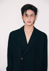 GENTLE MONSTER(2021)